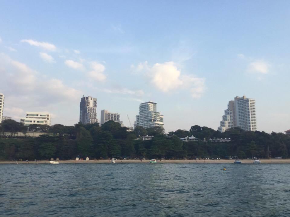 Cosy Beach View Apartments Pattaya Esterno foto